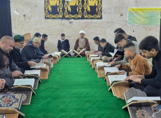 قال الرسول صلى الله عليه وآله في خطبته لإستقبال شهر رمضان: “ومن تلا فيه آيةً من القرآن، كان له مثل أجر من ختم القرآن في غيره من الشهور”